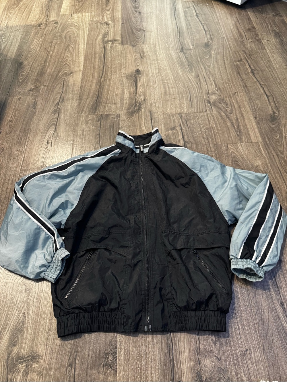 Vintage HEAD windbreaker jacket size medium men black gray